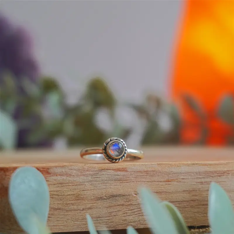 Anillo Piedra Luna | Energía femenina e intuición