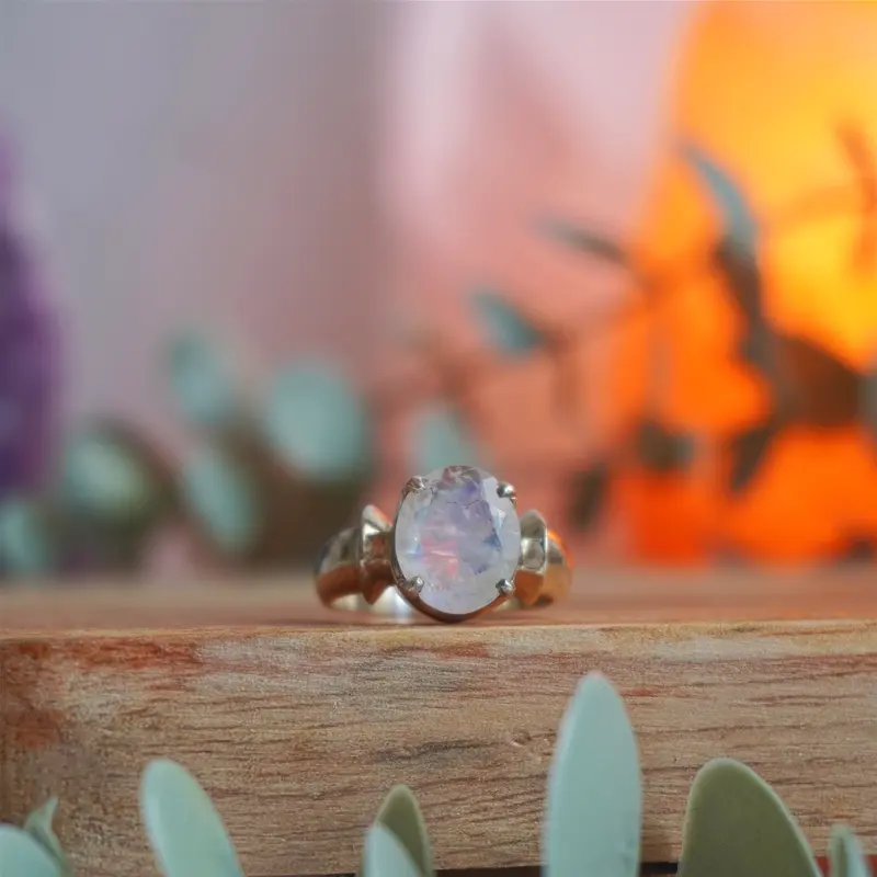 Anillo Piedra Luna | Energía femenina e intuición