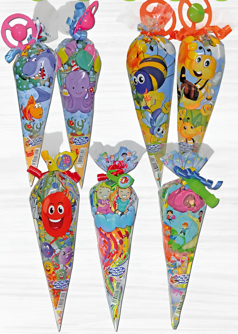 Cono cucuruchos de cumpleaños