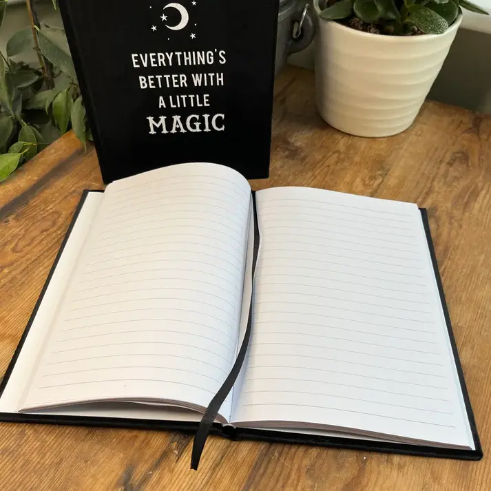 Cuaderno - Everything's better with a little magic