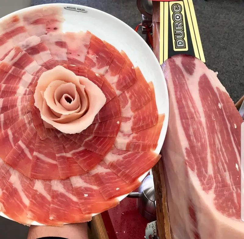 Jamón serrano gran reserva Duroc con pata