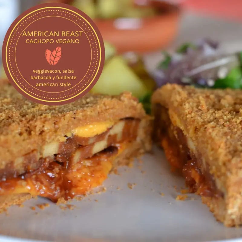 La Cuchara Verde - Cachopo American Beast