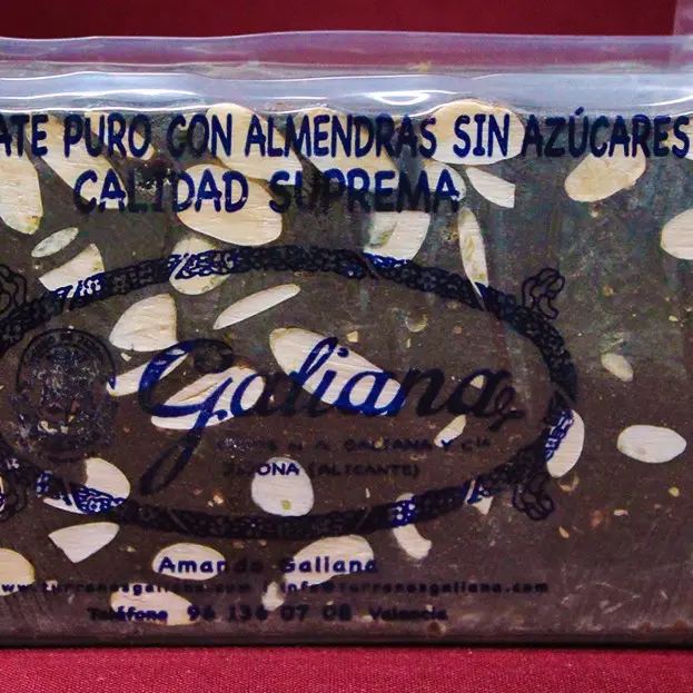 Turrón de chocolate sin azúcar añadido
